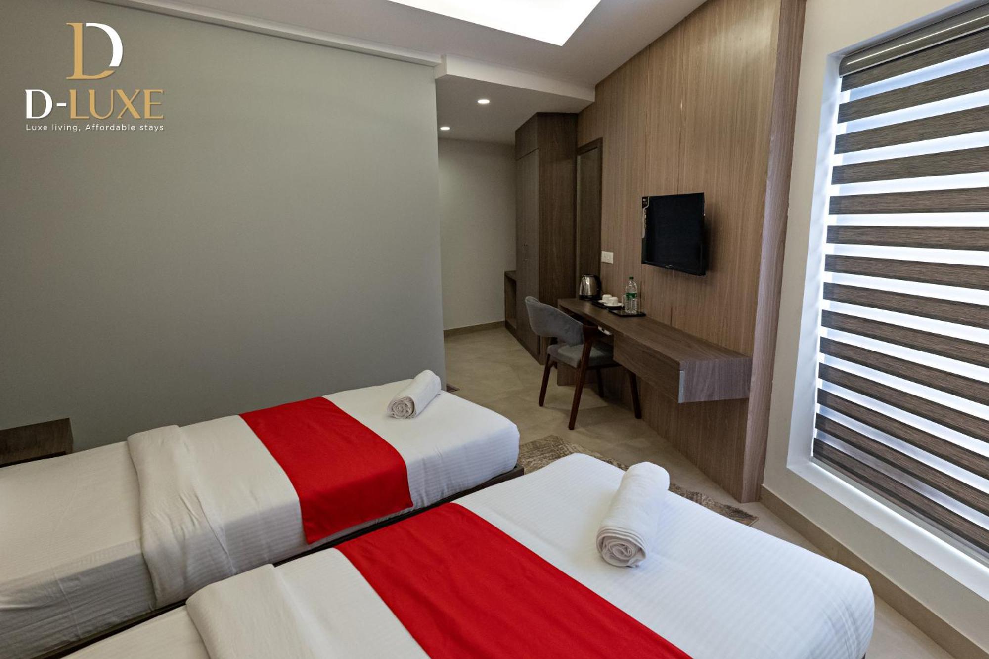 D-Luxe Hotel Kochi Luaran gambar