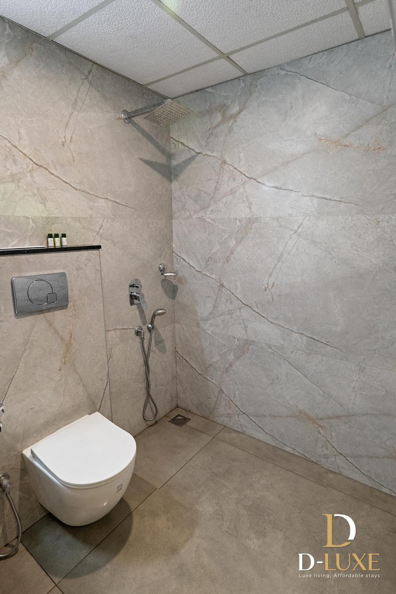 D-Luxe Hotel Kochi Luaran gambar