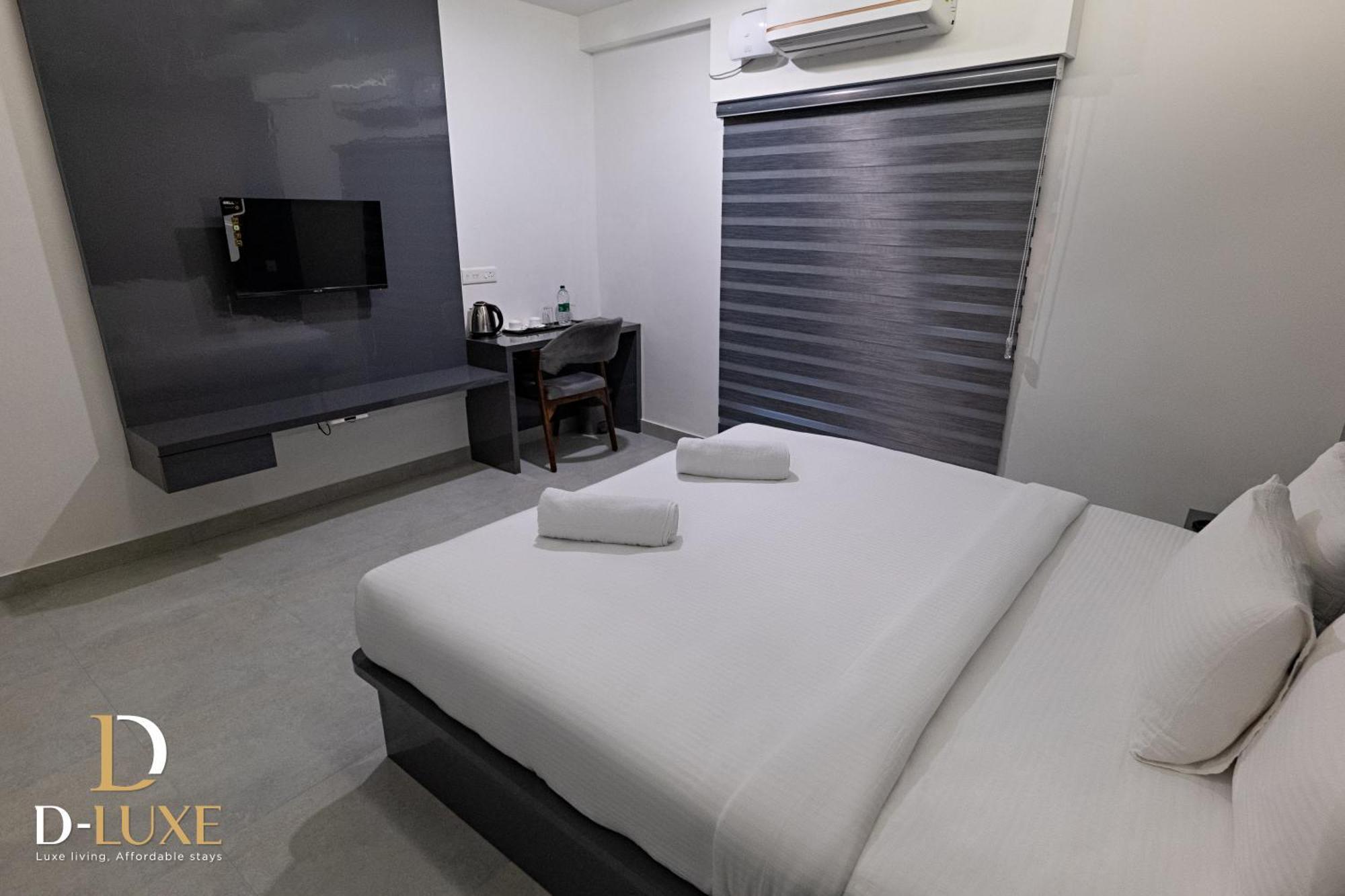 D-Luxe Hotel Kochi Luaran gambar